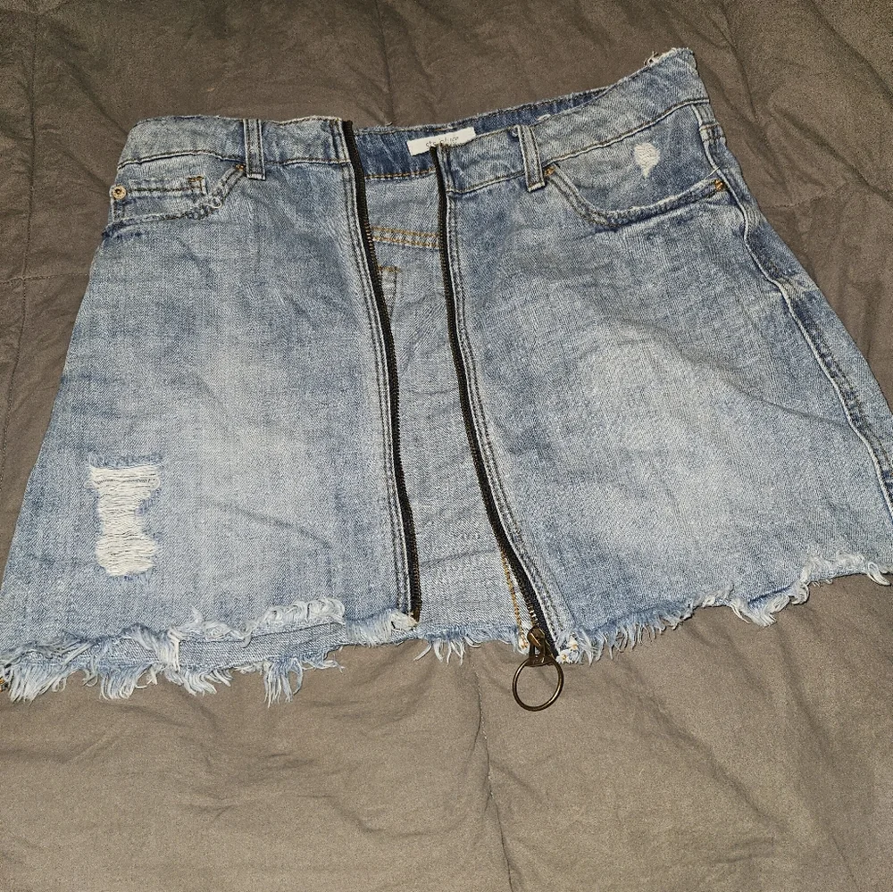 STS Blue Emily zip front mini skirt